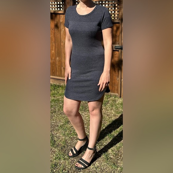 Caution To The Wind Blue Dress Size Medium - Picture 3 of 8